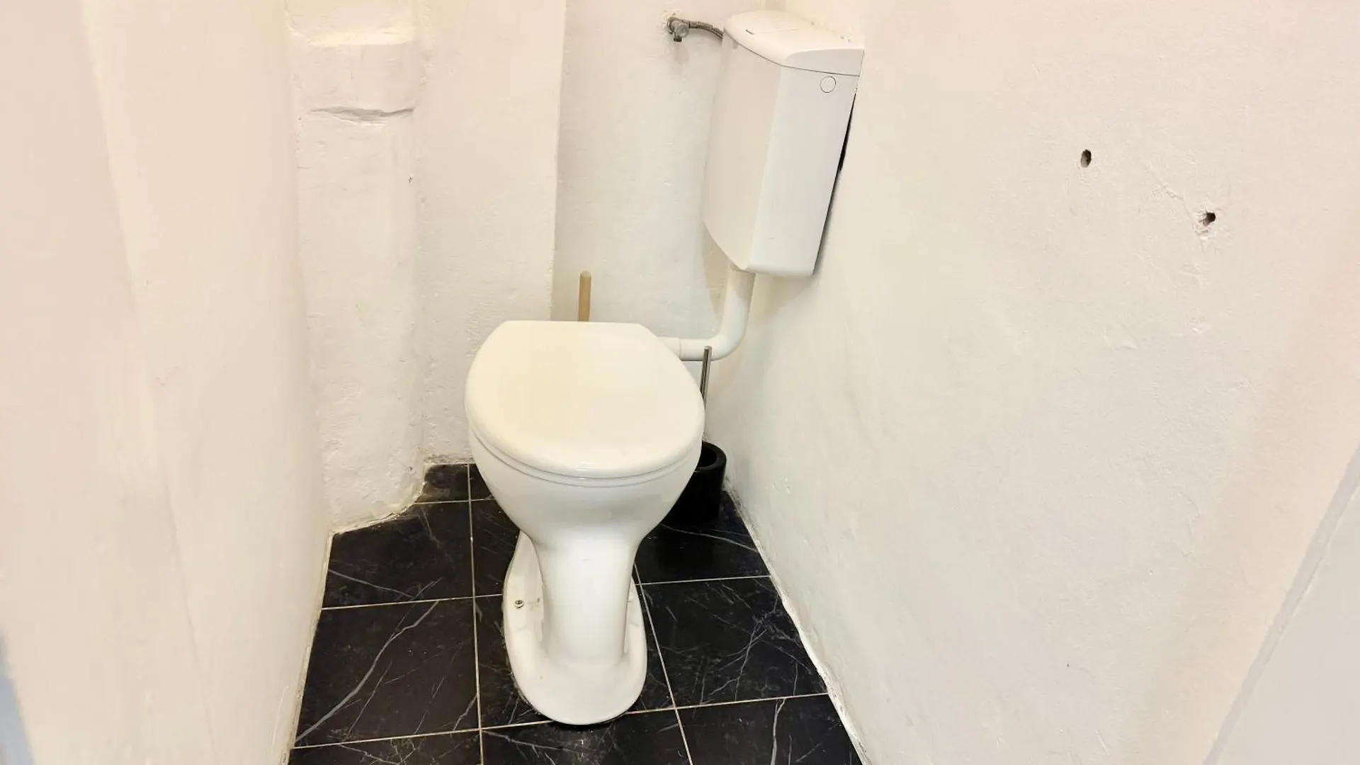 2 Bedroom Long-Term Central Apartment With Free Parking Vienne