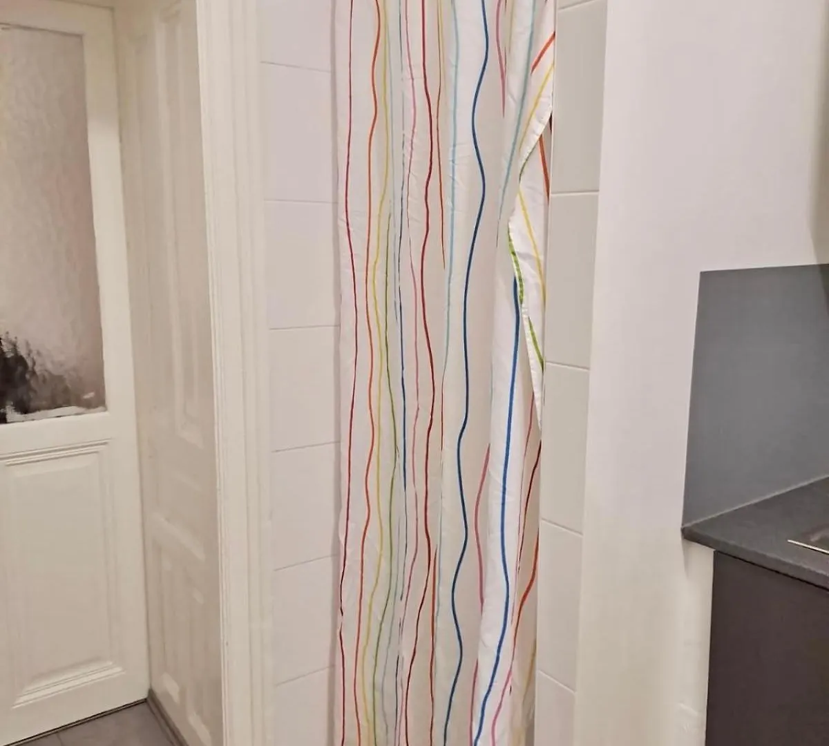 2 Bedroom Long-Term Central Apartment With Free Parking Vienne 0*,